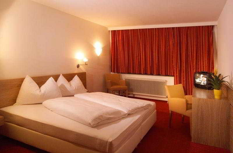 Hotel Schoenblick Zell am See Zewnętrze zdjęcie